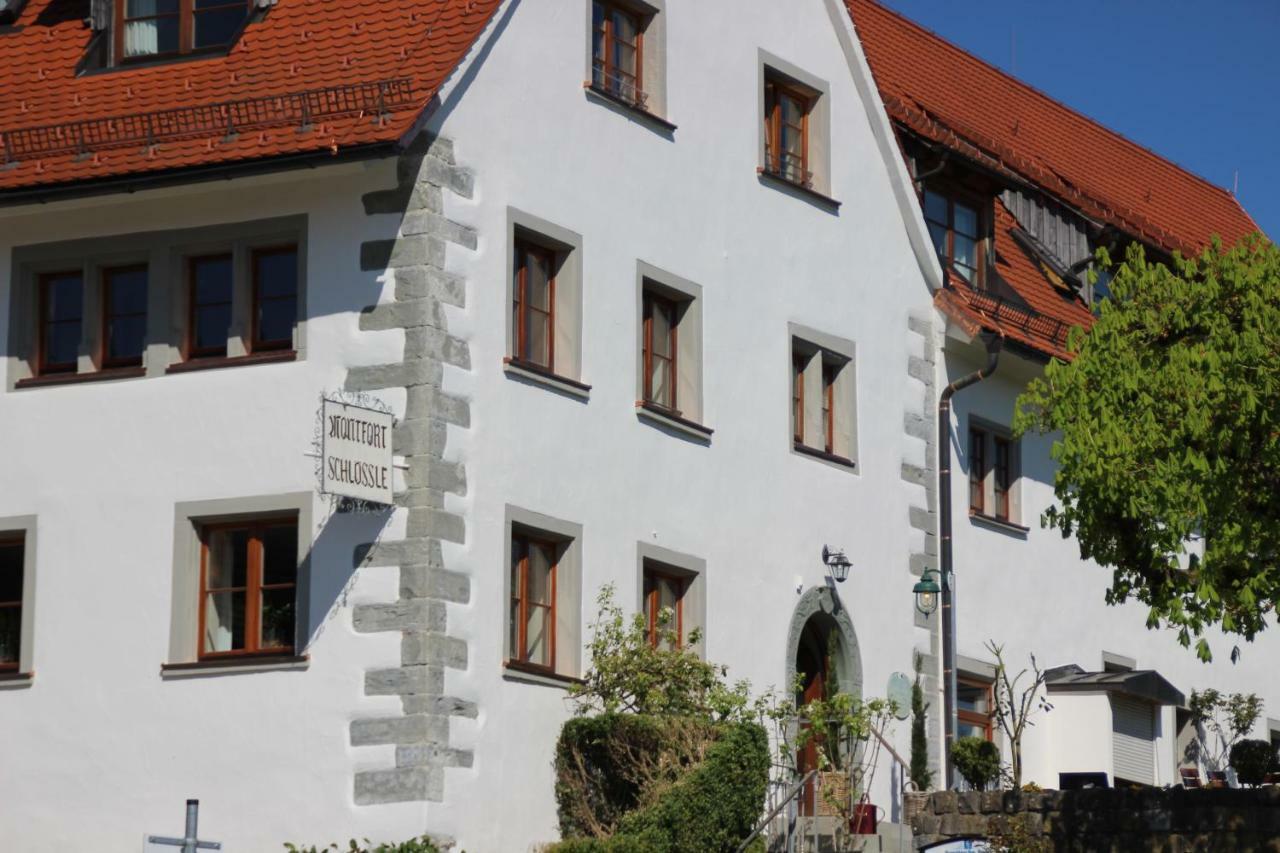 Hotel Montfort-Schloessle New Translation Exteriér fotografie